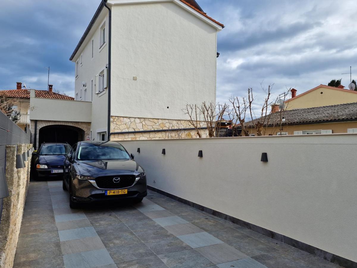 Apartmani Carla Medulin Bagian luar foto
